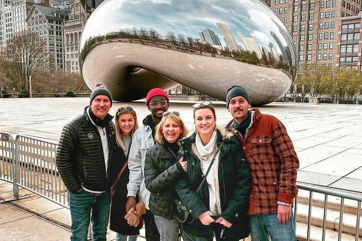 Chicago Highlights Walking Tour: Millennium Park, Riverwalk & Free Bike or Kayak photo 2