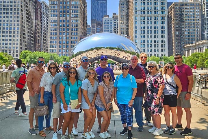 Chicago Highlights Walking Tour: Millennium Park, Riverwalk & Free Bike or Kayak photo 1
