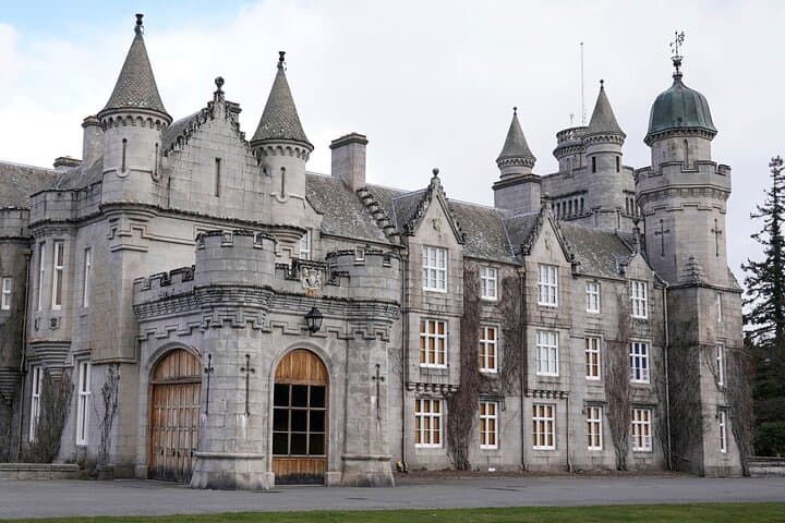 Balmoral & Glamis Castle Driving Tour from Edinburgh: Whisky, Highlands & Royal Estates photo 6