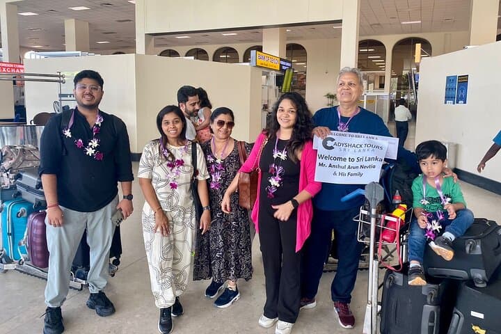Colombo Airport to Colombo City Private Transfer — Fast Door-to-Door Arrival photo 2