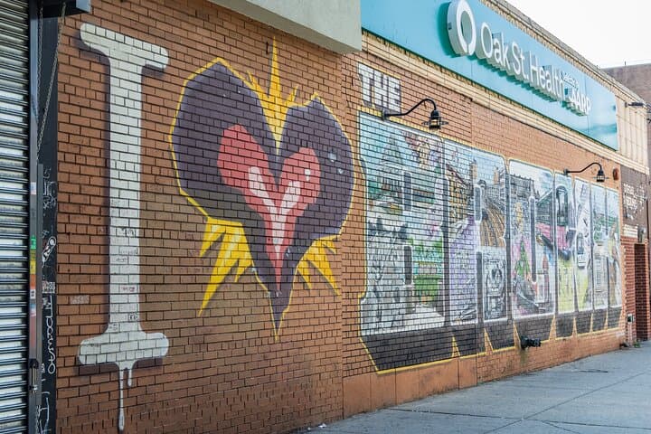Explore NYC: Manhattan, The Bronx, Queens & Brooklyn Half-Day Tour photo 5