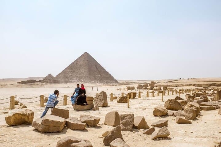 Private Full-Day Giza Pyramids, Saqqara & Memphis Tour from Cairo photo 6