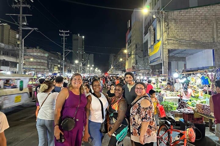 Manila Night Market Food & Shopping Tour — Divisoria & Binondo Street Food Experience photo 3