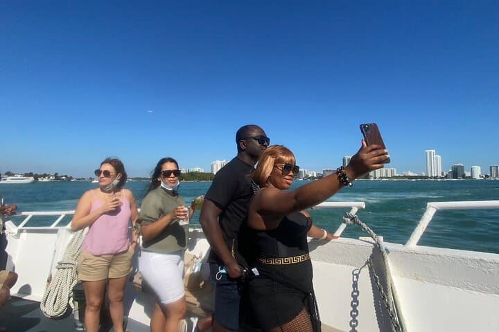 Brightline to Miami: Aventura High-Speed Train and Millionaire Row Boat Tour photo 3