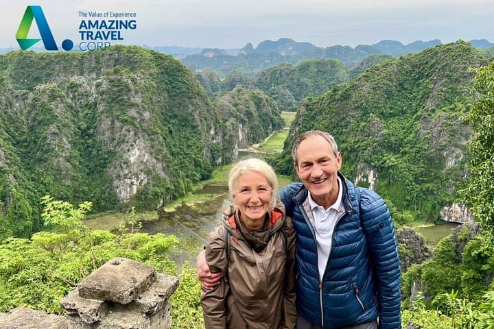 2-Day Private Ninh Binh Tour: Tam Coc Sampan, Mua Cave Viewpoint & Hoa Lu History photo 4