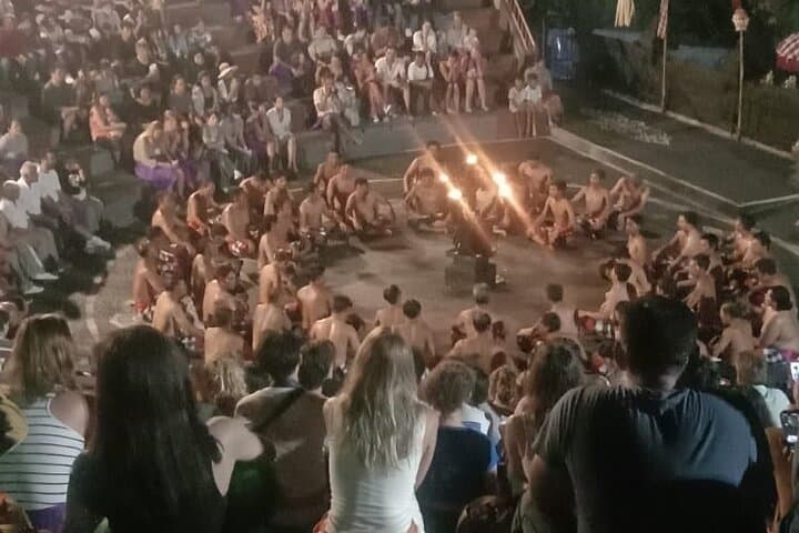Uluwatu Sunset, Kecak Dance & Jimbaran Seafood Feast photo 3