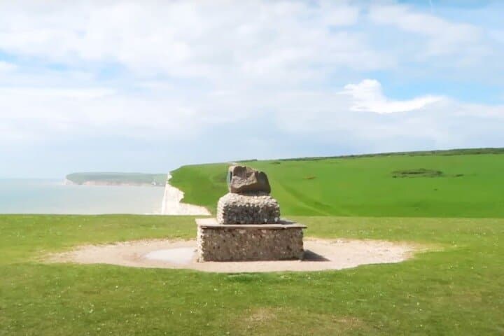 Self-Guided Seven Sisters Cliffs Walk: Birling Gap to Beachy Head with App photo 2