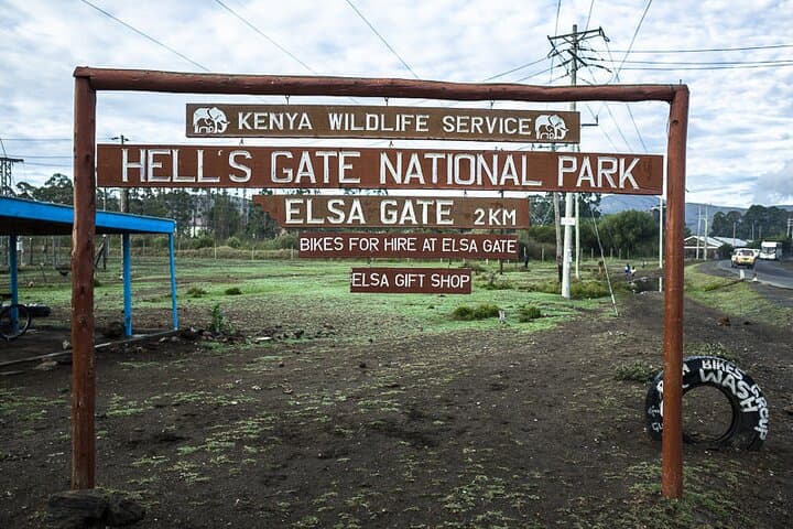 Hells Gate & Lake Naivasha: Rift Valley Day Trip to Cliffs, Hippos and Hot Springs photo 4