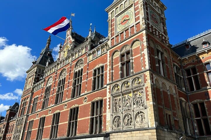 Amsterdam Family Walking Tour: City Highlights & Kid-Friendly Exploration photo 6