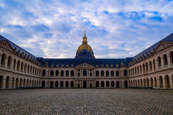 Les Invalides: Napoleon’s Tomb and Army Museum Small-Group Tour photo 5
