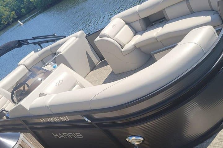 Fort Lauderdale Intracoastal Cruise & Sandbar Trip — Private Day or Night Charter photo 1