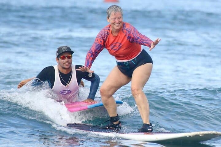 Private Surf Lessons in Lahaina — 2-Hour Goofy Foot Surf School Experience photo 2