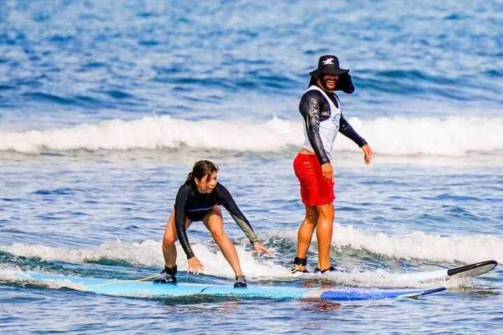 Private Surf Lessons in Lahaina — 2-Hour Goofy Foot Surf School Experience photo 5