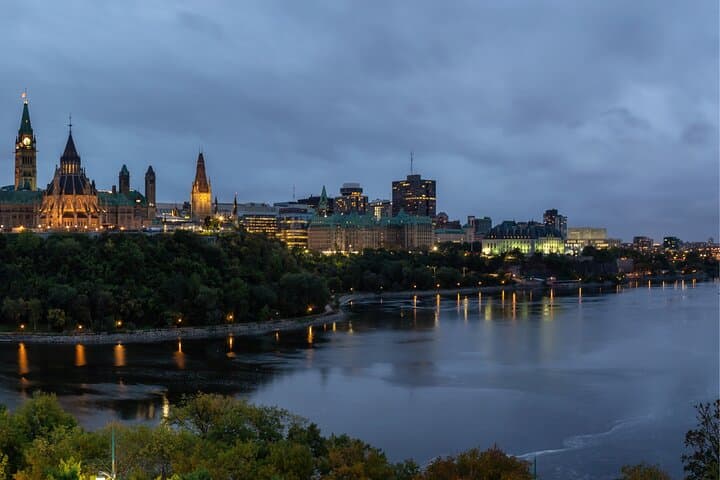Ottawa Scavenger Hunt: Self-Guided Highlights Walking Tour photo 5