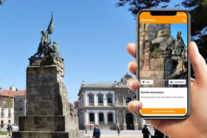 Pontevedra Scavenger Hunt: Self-Guided Walking Game Through the Historic Center