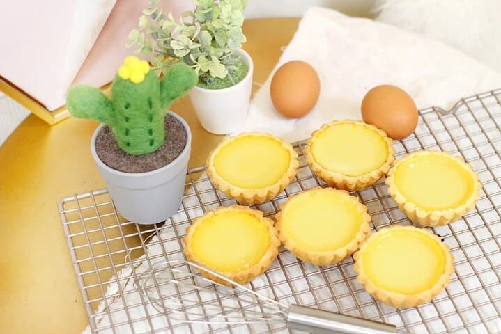 Make Hong Kong Egg Tarts & Custard Mooncakes: Tsim Sha Tsui Baking Class photo 3