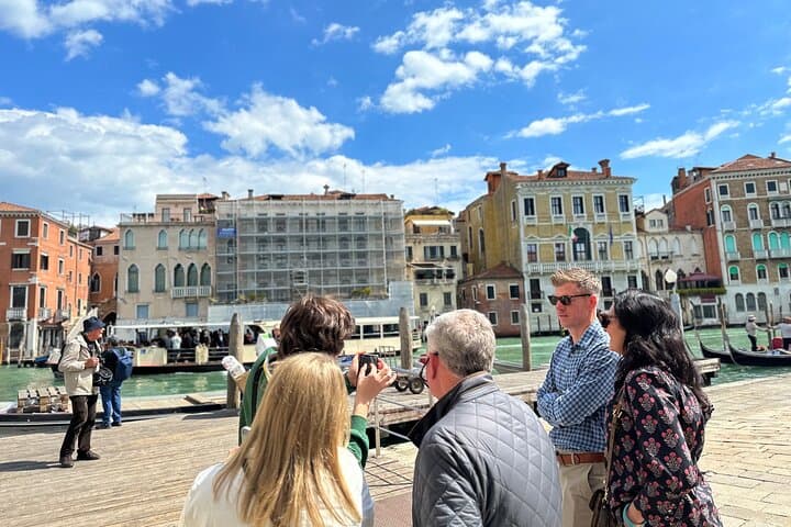 Rialto Market Food and Wine Lunchtime Tour — Venice Culinary Walking Tour