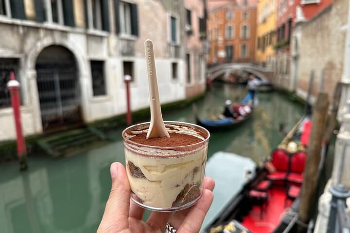 Rialto Market Food and Wine Lunchtime Tour — Venice Culinary Walking Tour photo 3