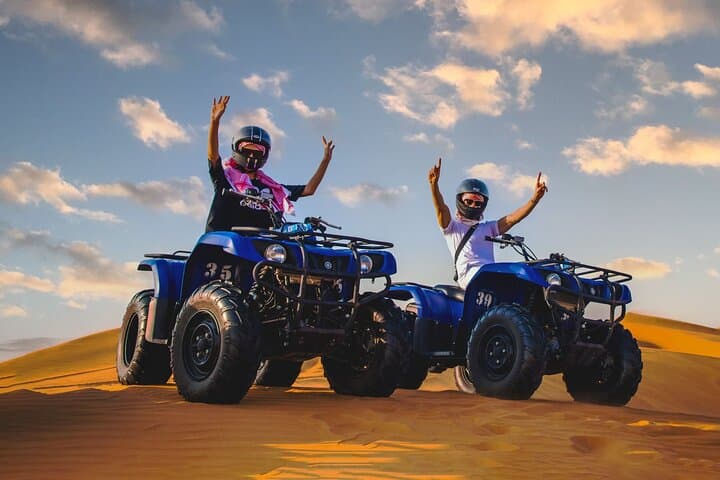 Dubai Red Dunes Premium Desert Safari with BBQ Dinner & Belly Dance photo 5