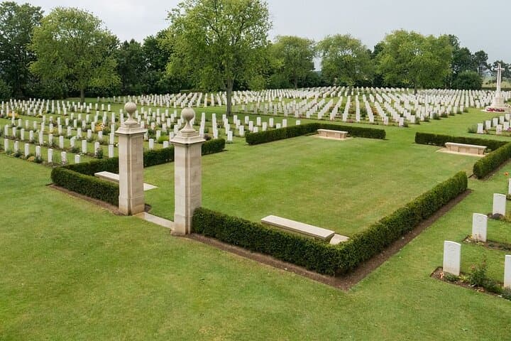D-Day Private Tour: Juno Beach & Canadian War Sites from Le Havre photo 2