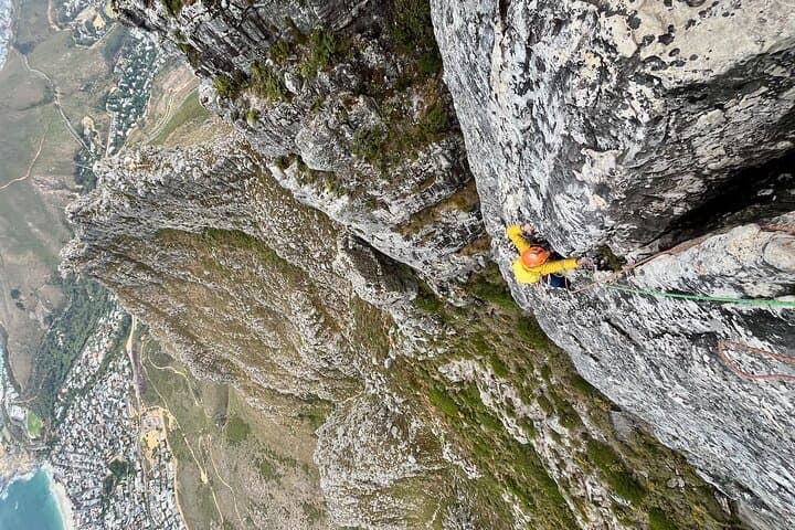 Half-Day Rock Climbing on Table Mountain: Multi-Pitch Routes Above Cape Town