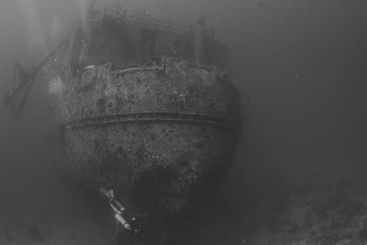 Private Wreck-Diving Charter: 2 Dives in Bayahibe from Punta Cana photo 6