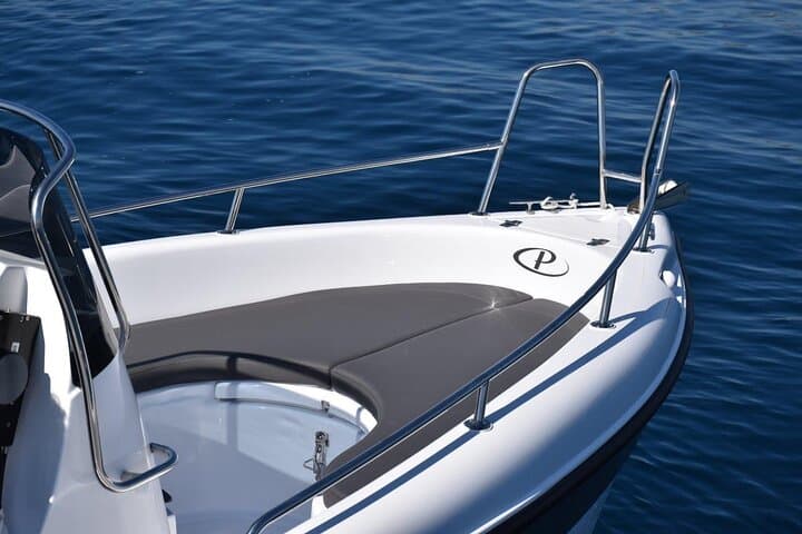 Santorini Half-Day Bareboat Rental: Caldera Swim, Red & White Beach photo 2