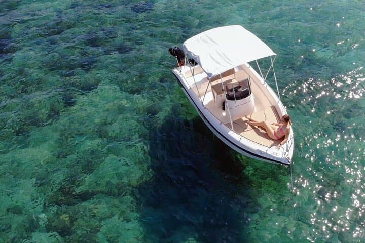 Santorini Half-Day Bareboat Rental: Caldera Swim, Red & White Beach