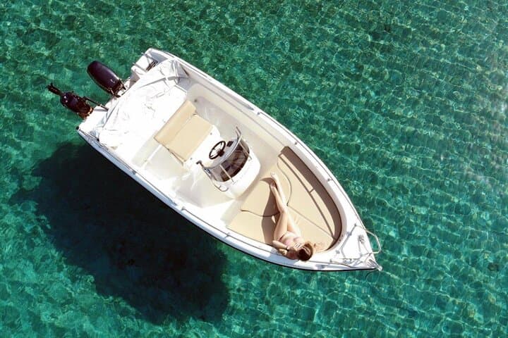 Santorini Half-Day Bareboat Rental: Caldera Swim, Red & White Beach photo 6