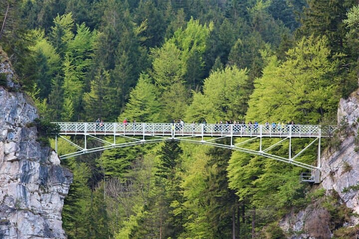 Skip-the-Line Neuschwanstein Castle Tour from Hohenschwangau photo 6
