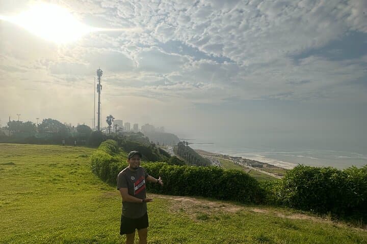 Run Lima’s Coastline: Miraflores Malecon Jogging Tour (90 min) photo 4