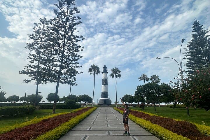 Run Lima’s Coastline: Miraflores Malecon Jogging Tour (90 min) photo 6
