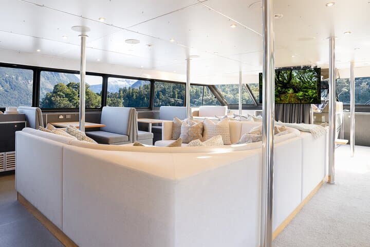 Milford Sound Overnight Cruise on the Fiordland Jewel — Piopiotahi Overnight Experience photo 5
