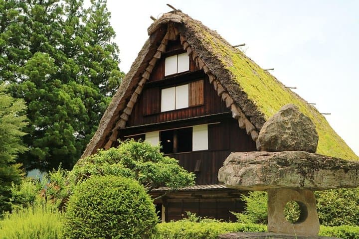 One-Day Gero Onsen Tour from Takayama: Hot Springs, River Walks & Cultural Stops photo 4