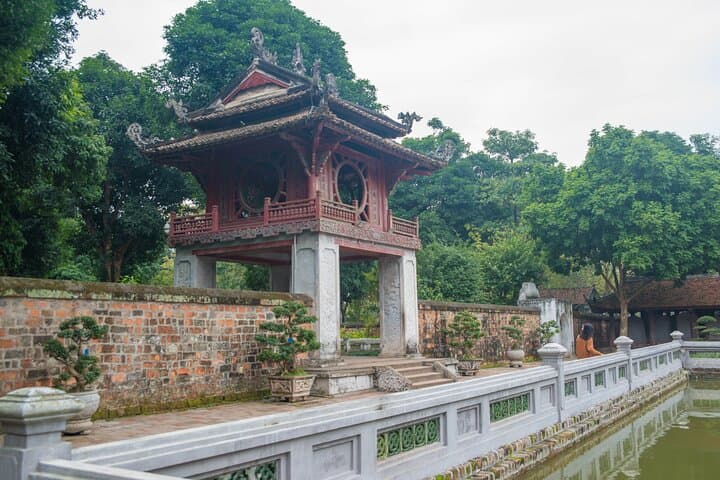 Hanoi Full-Day Private Tour: History, Cyclo Ride & Water Puppet Experience photo 3