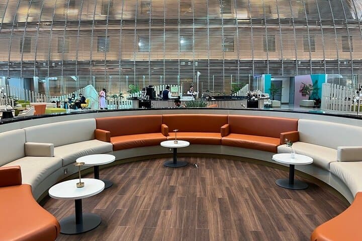 Pearl Lounge AUH: Abu Dhabi VIP Airport Lounge Access