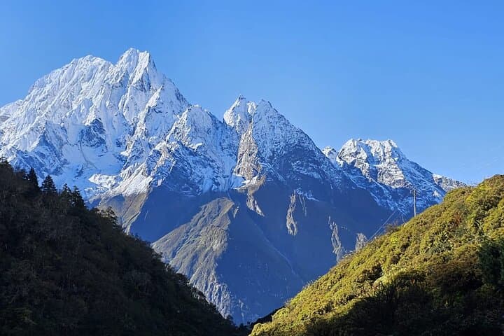 Manaslu Circuit Trek: 16-Day Remote Himalayan Circuit Around Mount Manaslu photo 3
