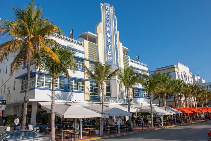 South Beach Art Deco Highlights and Wolfsonian Museum Walking Tour photo 3