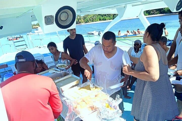 Private Punta Cana Catamaran: Half-Day Snorkel, Natural Pool & Open Bar photo 4