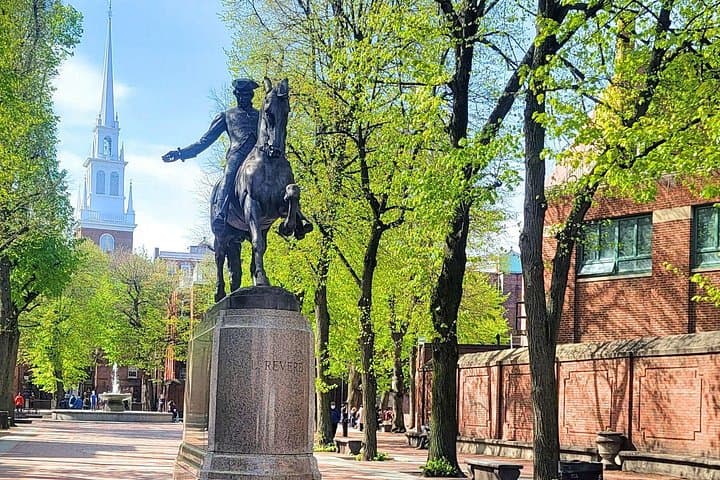 Complete Revolutionary Story Walking Tour of Boston: Small-Group History Walk photo 4
