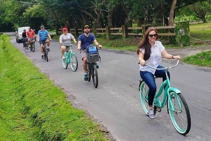 Private 3-Hour Cycling Tour Around El Valle de Antón — Petroglyphs, Views & Local Flavors photo 1