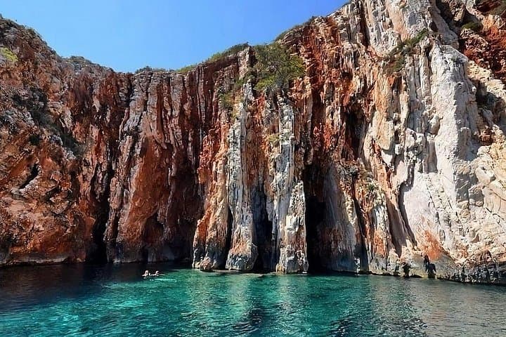 Full-Day Private Speedboat Tour from Hvar to Šćedro and the Pakleni Islands photo 3