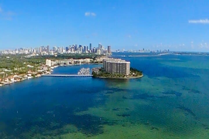 Miami Helicopter Tour: Private 20-Min Coastal Flight Over Biscayne Bay photo 5