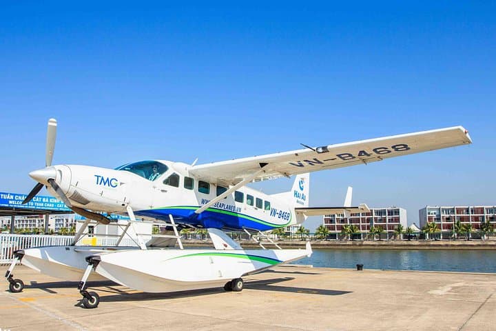 Halong Bay Seaplane Flight from Hanoi – 25-Minute Scenic Sky Tour photo 1