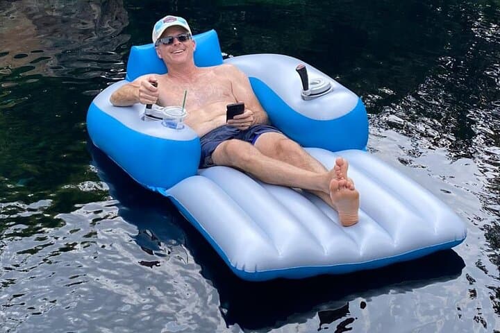 Pensacola Beach Sandbar Adventure: 3-Hour Motorized Float Excursion
