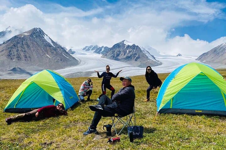 Altai Tavan Bogd Hiking & Malchin Peak Climb — 7-Day Mongolia Trek photo 3