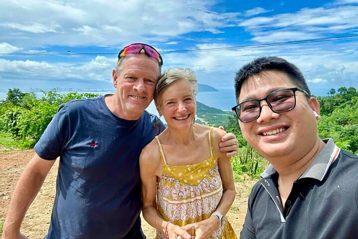 Hai Van Pass Scenic Private Transfer: Da Nang to Hue by Car photo 5