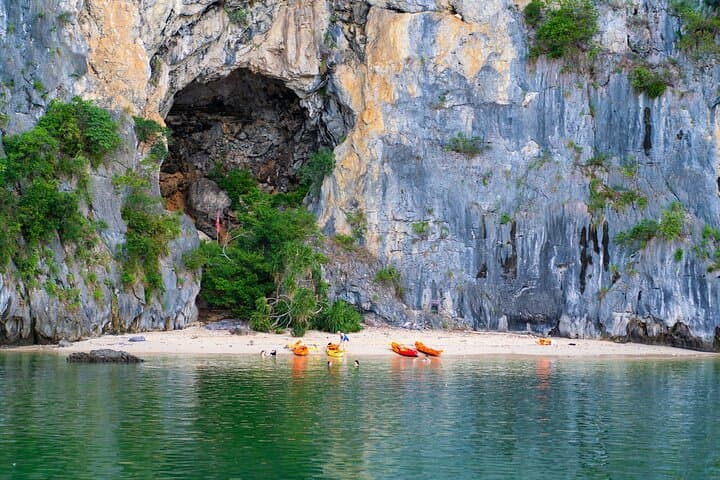 Lan Ha Bay 2-Day Cruise: Kayaking, Caving & Swimming Around Cat Ba photo 4
