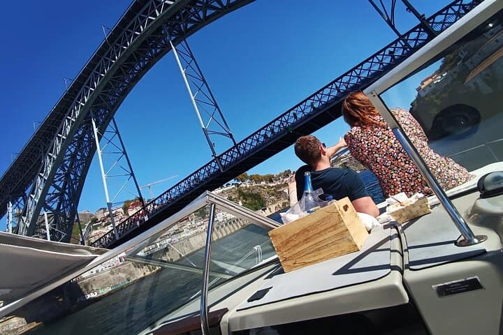 Private 2-Hour Douro Boat Trip with Wine Tasting in Porto photo 2