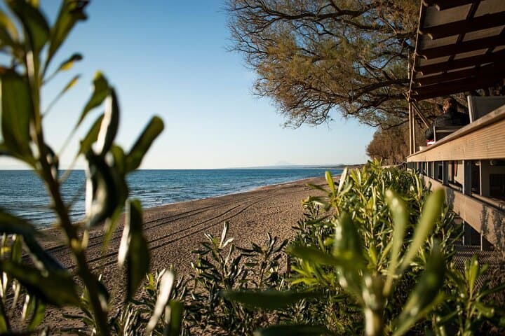 Kourouta Beach Getaway: A Relaxed Escape on Greece's Golden Sands photo 2